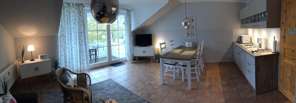Ferienwohnung Moewe Glowe Exterior photo